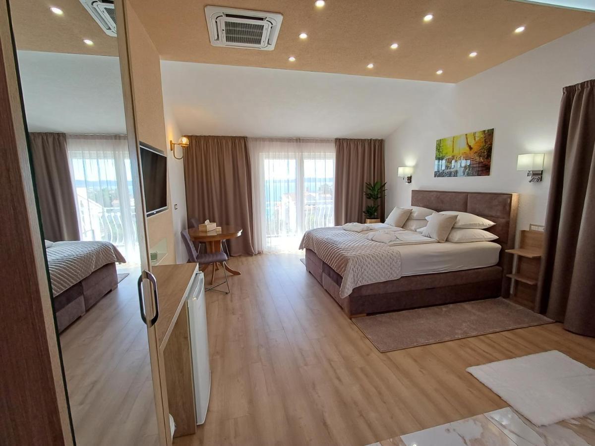 Apartments Jaksic Trogir Zewnętrze zdjęcie